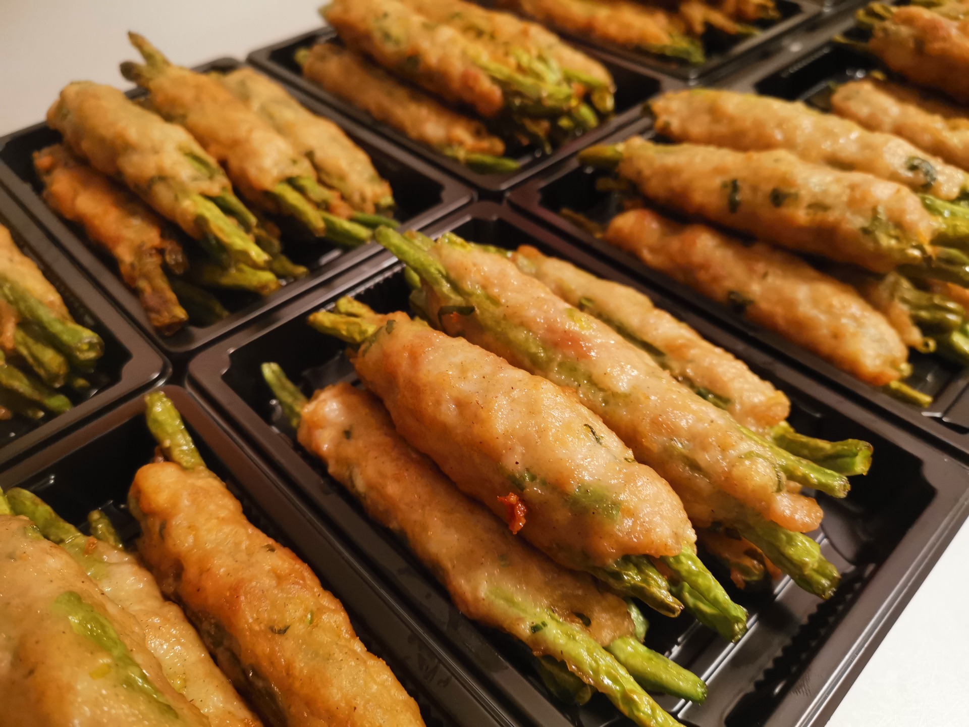 Pâtés aux haricot verts 4pcs = 8€